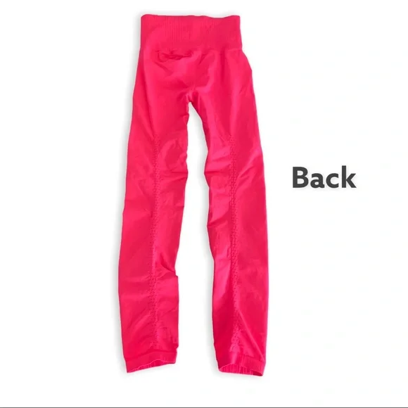 ✨New Free People Movement Good Karma Leggings in Tropical Pink- XS/S - Picture 6 of 11